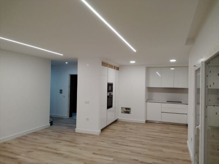 Cozinha pintada pela Carlos Roque Pinturas